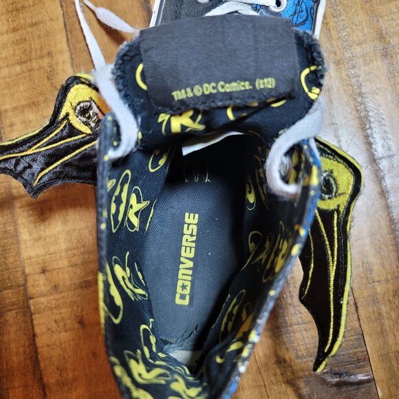 RARE CONVERSE DC Comics Batman and Robin High Tops with Wings - Picture 8 of 13